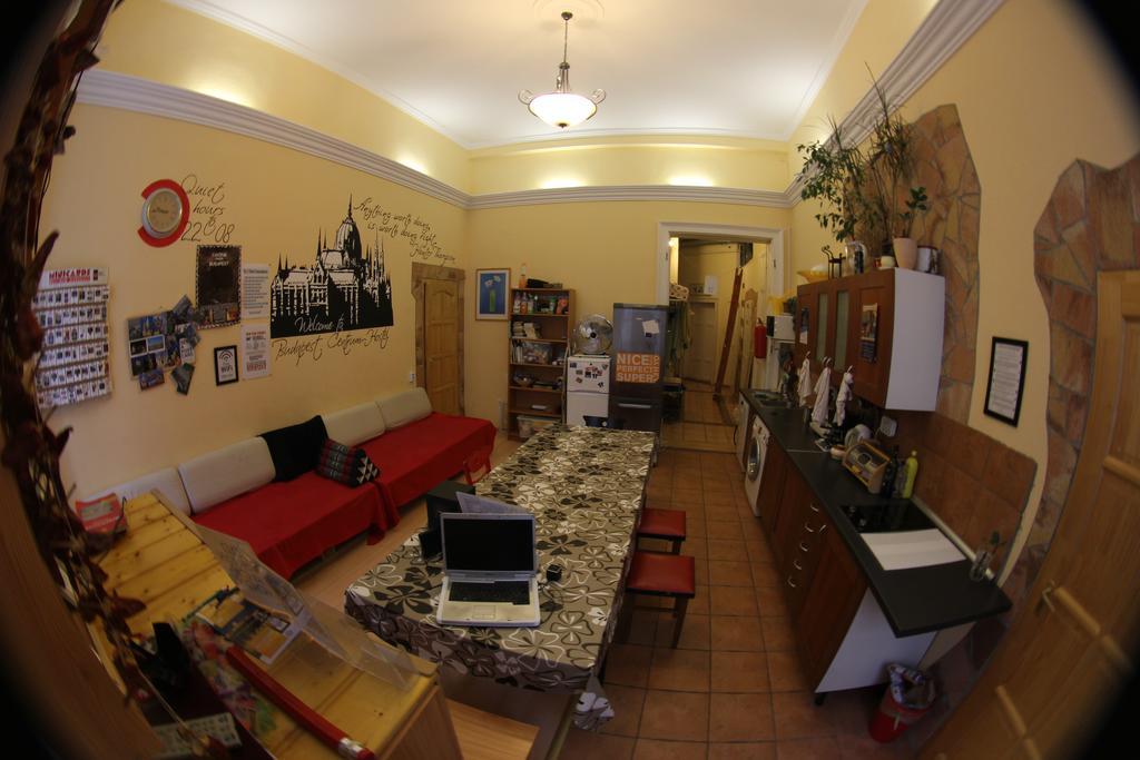 Budapest Centrum Cozy Hostel Dış mekan fotoğraf